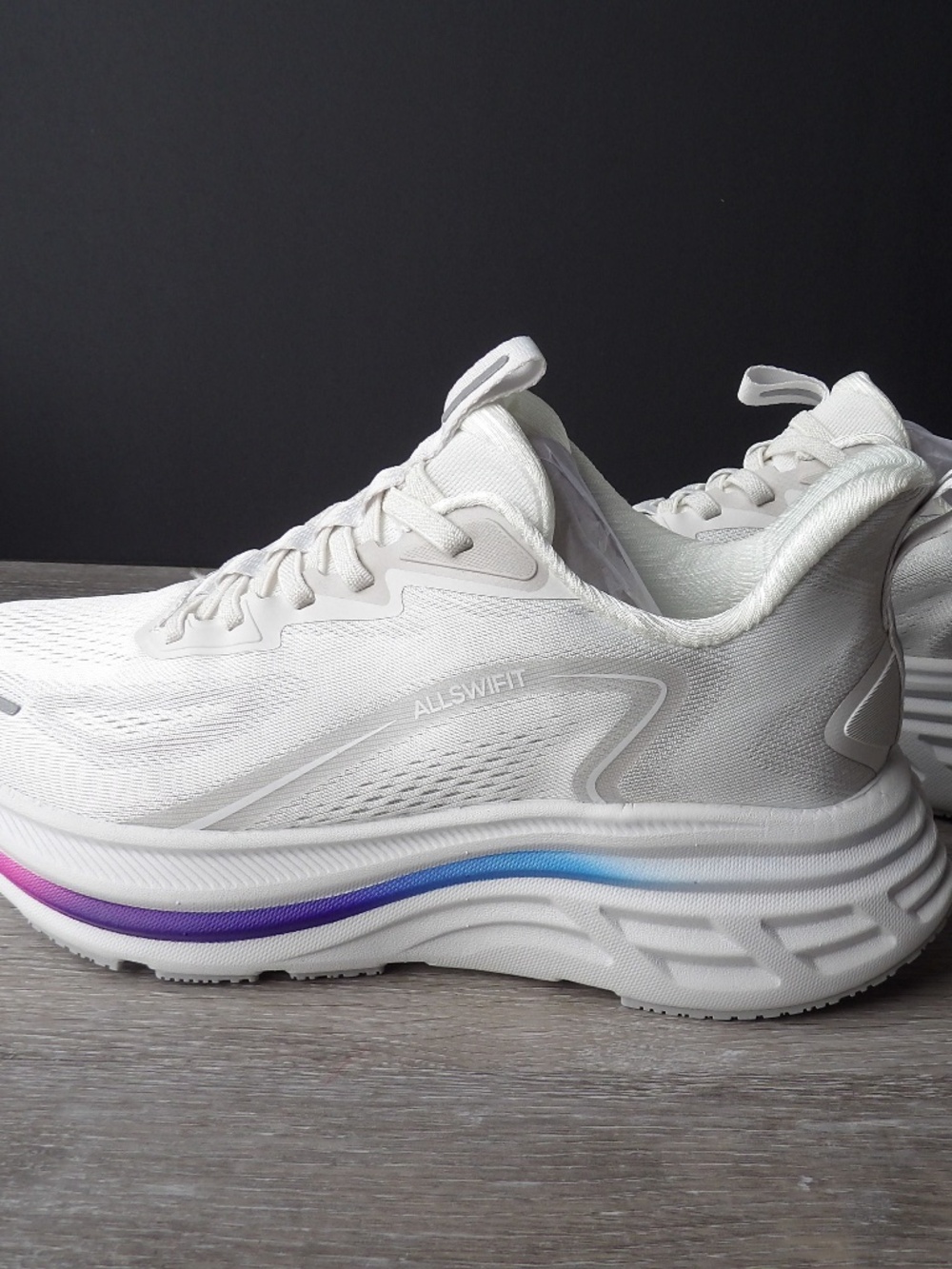 Allswift walking shoes